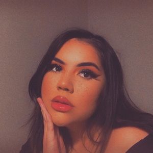 Meet your Posher, Fernanda